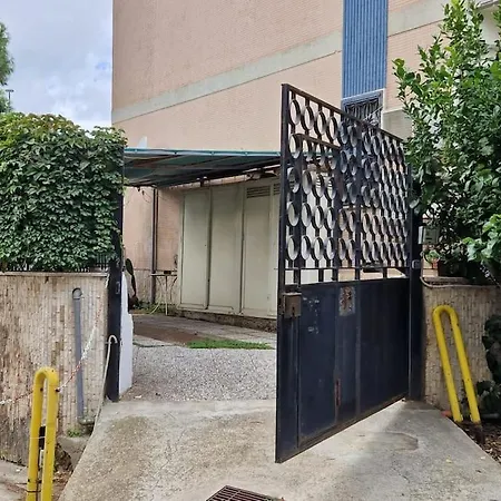 La Casa Di Elenu A Posillipo * Napels